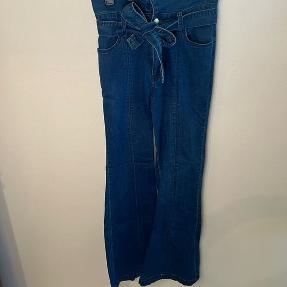 A. Calén By Flying Tomato Womens High Waist Tie Belt Flare Jeans Stretch Small - Picture 1 of 7